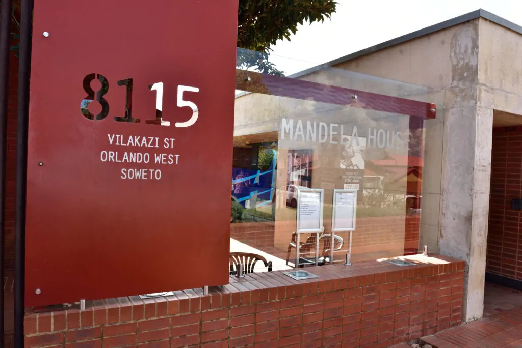 20497065955_02ced49188_o-1-1024x684