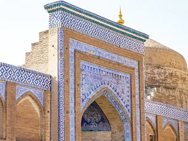 5__04_26_Uzbequistao_Plural TGK