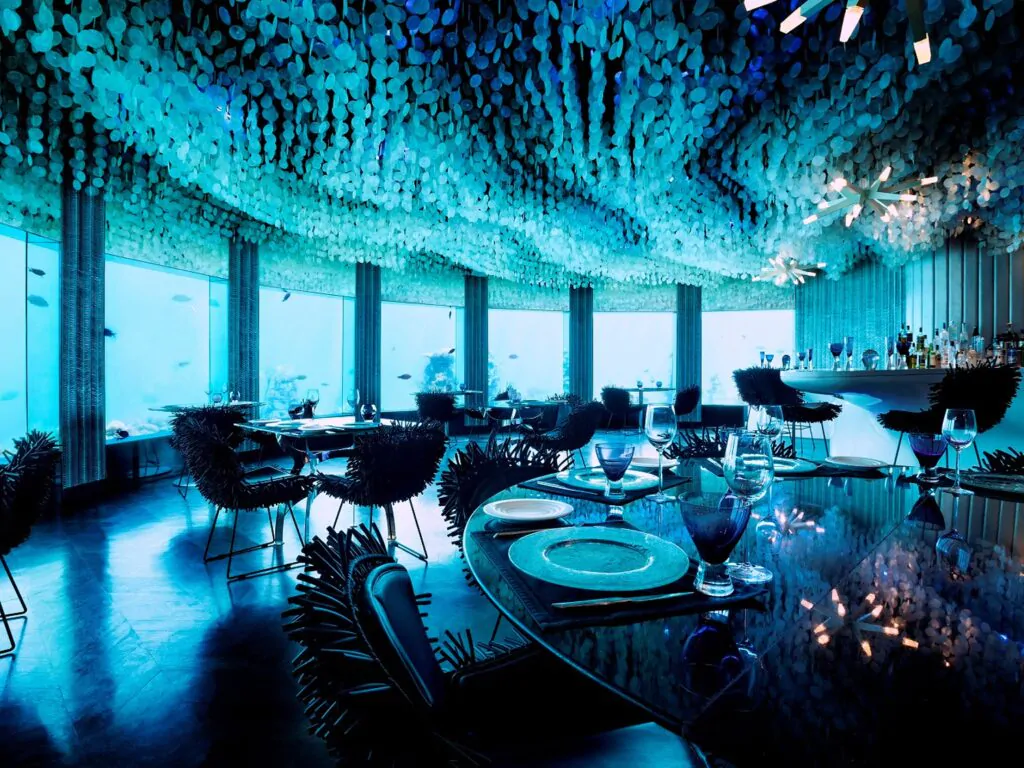 Niyama_Private_Islands_SubSix_Underwater_Restaurant-1024x768