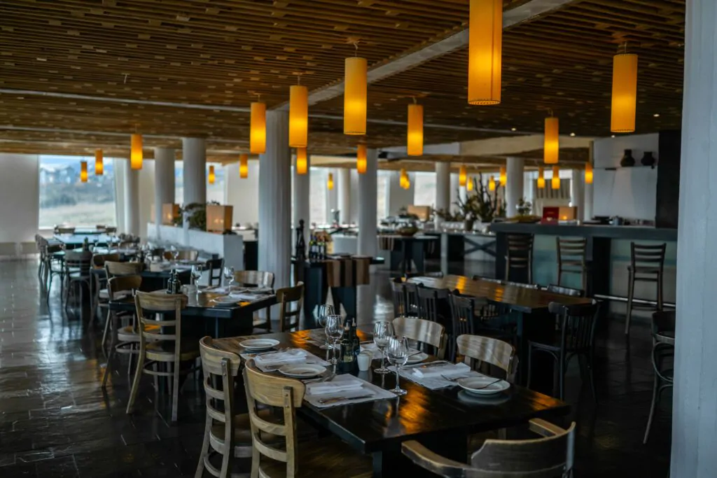 Restaurant-bar-4-1024x683