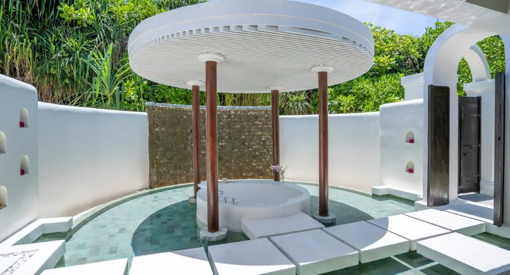 akih_bathroom_1920x1037px-1024x553