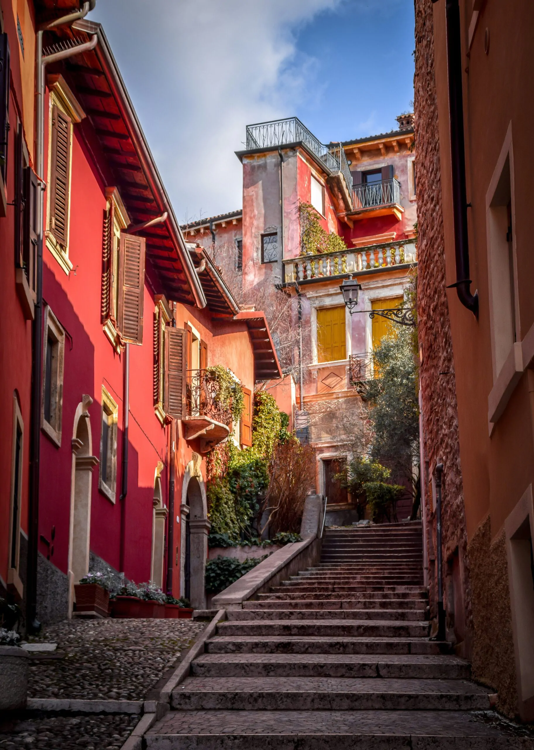 tom-podmore-3X6sDEArgHg-unsplash-scaled
